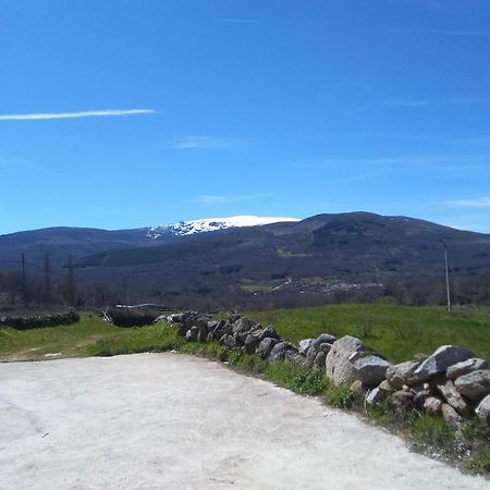 Apartamentos La Covatilla Neila de San Miguel Exteriör bild