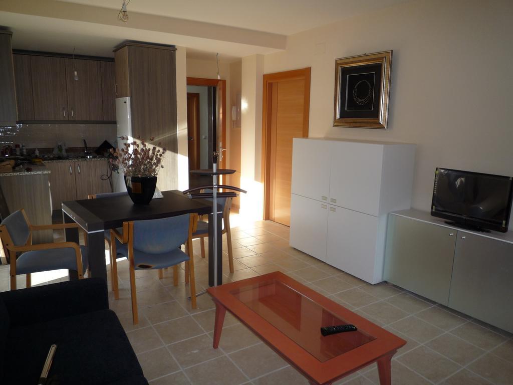 Apartamentos La Covatilla Neila de San Miguel Exteriör bild